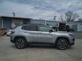 Used 2022 Jeep Compass Limited image 3