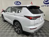 New 2025 Mitsubishi Outlander SE image 5