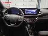 Used 2024 Buick Envista Sport Touring image 3
