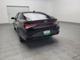 Used 2023 Hyundai Elantra SEL w/ Convenience Package image 6