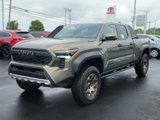 New 2025 Toyota Tacoma Trailhunter image 3