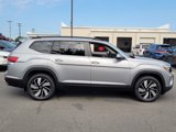 New 2026 Volkswagen Atlas SE image 2