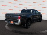 Used 2022 Toyota Tacoma TRD Off-Road image 5