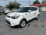 Used 2018 Kia Soul + image 3