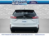 Used 2024 Ford Edge SE image 4