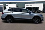 Used 2024 Volkswagen Tiguan SE image 3