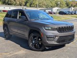 New 2025 Jeep Grand Cherokee Limited w/ Black Appearance Package image 2