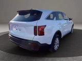 Used 2023 Kia Sorento LX image 6