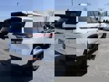 Used 2021 Jeep Grand Cherokee L Laredo image 4