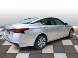 Used 2024 Nissan Altima 2.5 S image 4