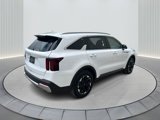 Used 2024 Kia Sorento S image 6