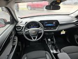 New 2025 Chevrolet TrailBlazer LT w/ Convenience Package image 3