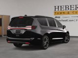 New 2025 Chrysler Pacifica Limited image 5
