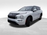 New 2025 Mitsubishi Outlander SEL image 3