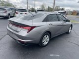 Used 2023 Hyundai Elantra SE image 4