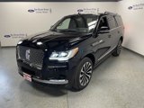 New 2024 Lincoln Navigator Reserve image 3