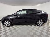 Used 2022 Tesla Model Y Long Range image 4