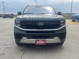 New 2025 Ford Expedition Max Platinum w/ Driver's Package image 3