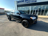 Used 2020 Toyota Tacoma TRD Off-Road image 2