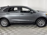 Certified 2023 Ford Edge SEL image 3