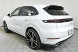 Used 2025 Porsche Cayenne image 3