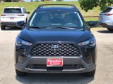 Used 2025 Toyota Corolla Cross LE image 2