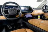 Used 2025 INFINITI QX80 Sensory image 2