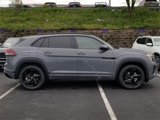 New 2025 Volkswagen Atlas Cross Sport SEL R-Line image 2