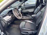 Used 2023 Jeep Compass Latitude image 4