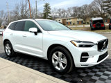 Used 2022 Volvo XC60 B5 Momentum image 2