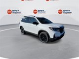 Used 2025 Honda Passport Black Edition image 2