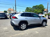 Used 2022 Toyota RAV4 LE image 4