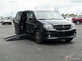 Used 2014 Dodge Grand Caravan SXT w/ UConnect Hands-Free Group image 5