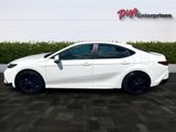 Used 2025 Toyota Camry SE image 4
