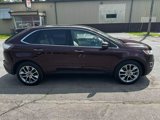 Used 2018 Ford Edge Titanium w/ Equipment Group 301A image 4