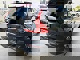 Used 2022 Volvo XC60 B5 Momentum w/ Advanced Package image 4