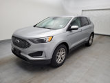 Used 2023 Ford Edge SEL image 2
