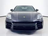Used 2025 Porsche Panamera image 2