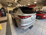 New 2024 Mitsubishi Outlander SEL image 3