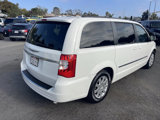 Used 2013 Chrysler Town & Country Touring image 5
