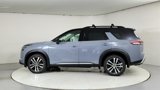 New 2025 Nissan Pathfinder Platinum image 4