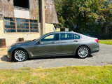 Used 2017 BMW 740i xDrive image 3