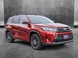 Used 2018 Toyota Highlander SE image 3