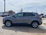 Used 2024 Ford Edge Titanium image 2