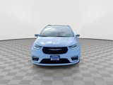 Used 2022 Chrysler Pacifica Limited image 4