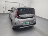 Used 2023 Kia Soul LX w/ LX Technology Package image 6
