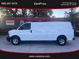 Used 2022 Chevrolet Express 3500 Extended w/ Driver Convenience Package image 2