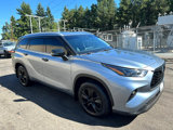 Used 2022 Toyota Highlander XLE image 3