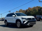 Used 2023 Volkswagen Taos SE image 4