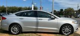 Used 2017 Ford Fusion SE image 5